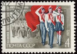 bélyeg szovjet úttörőkkel